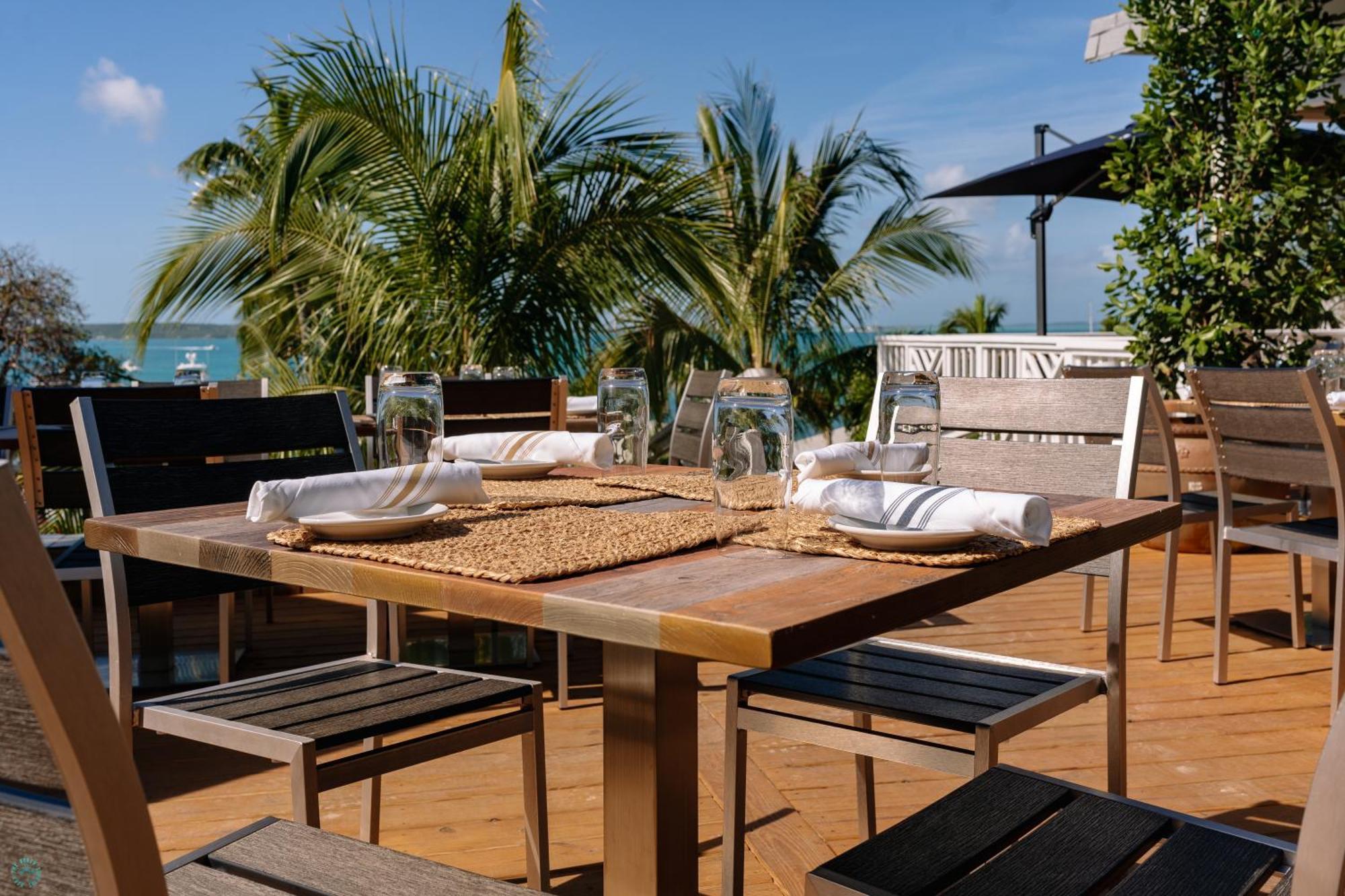 Romora Bay Resort & Marina Dunmore Town Esterno foto