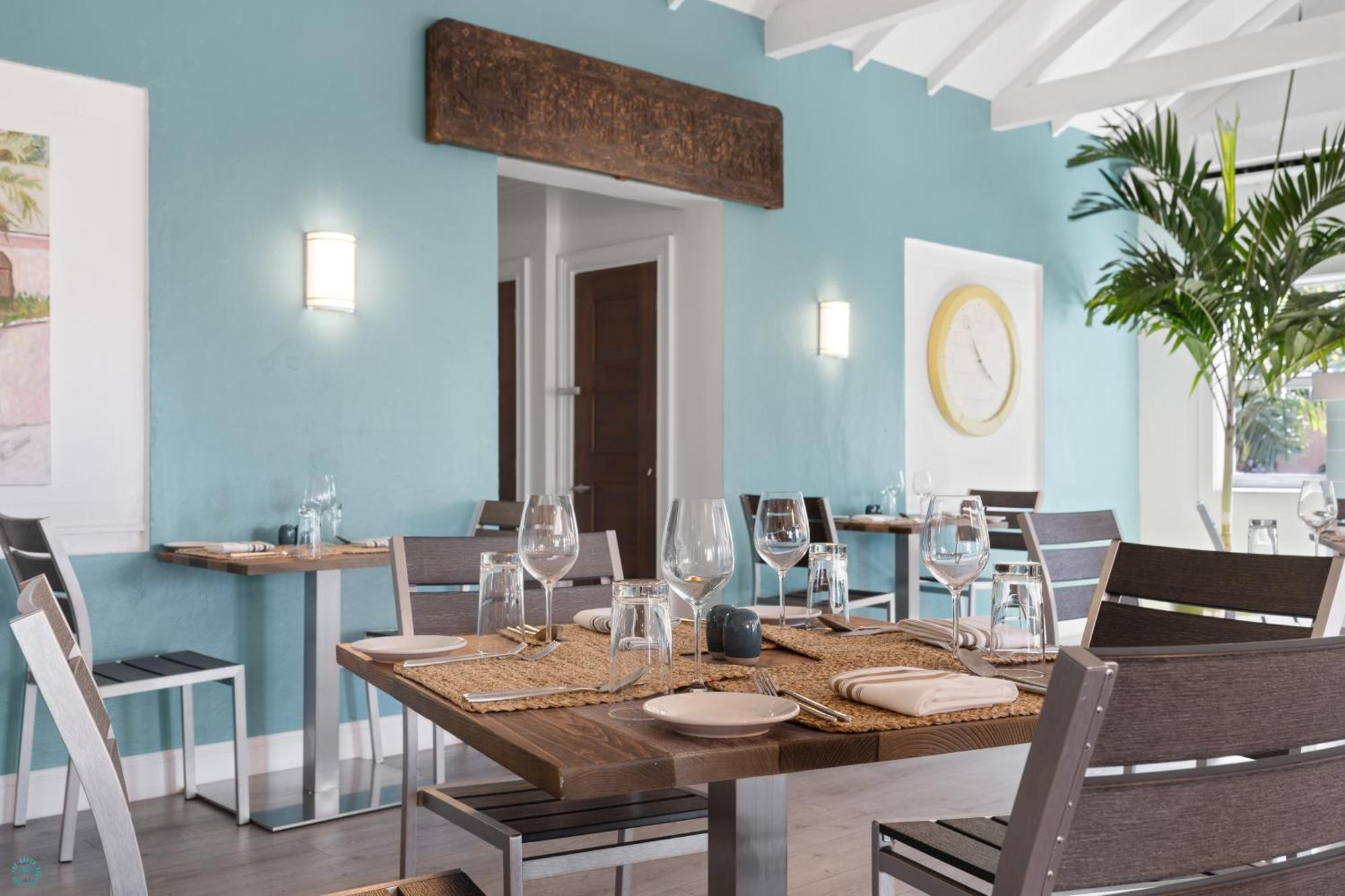 Romora Bay Resort & Marina Dunmore Town Esterno foto