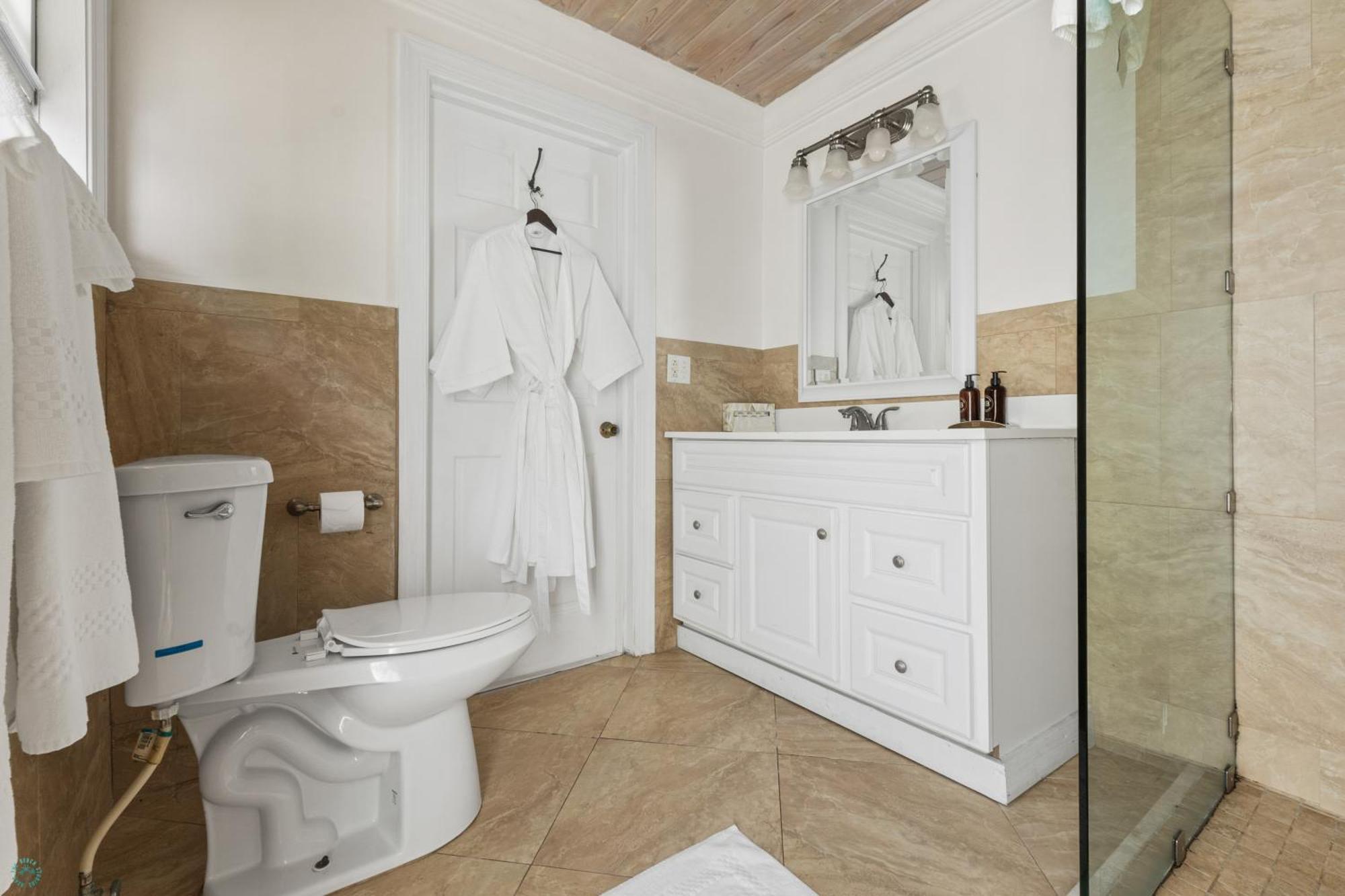 Romora Bay Resort & Marina Dunmore Town Esterno foto