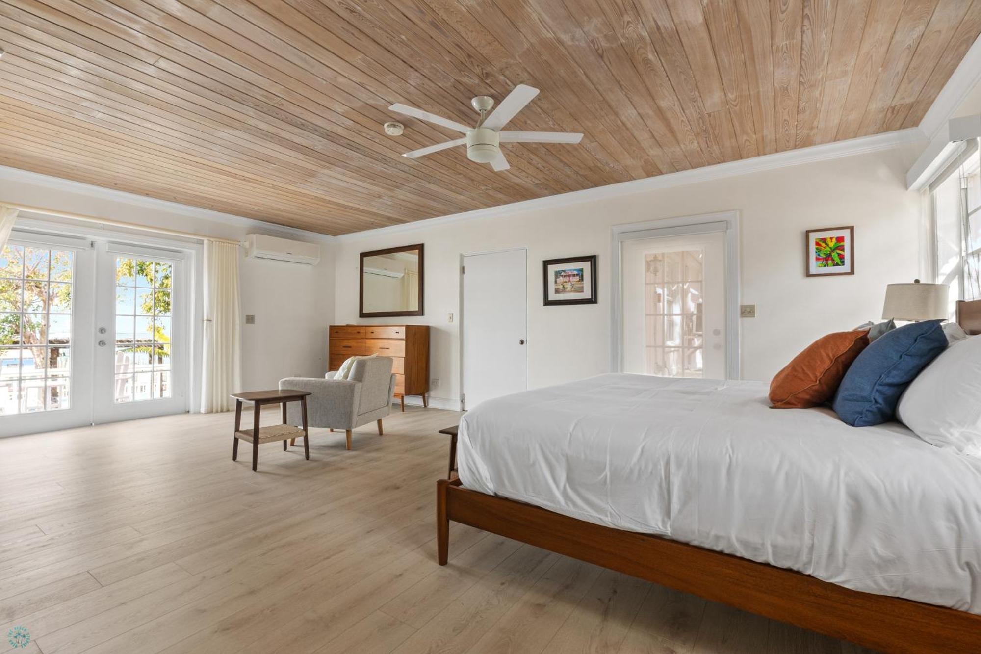 Romora Bay Resort & Marina Dunmore Town Esterno foto