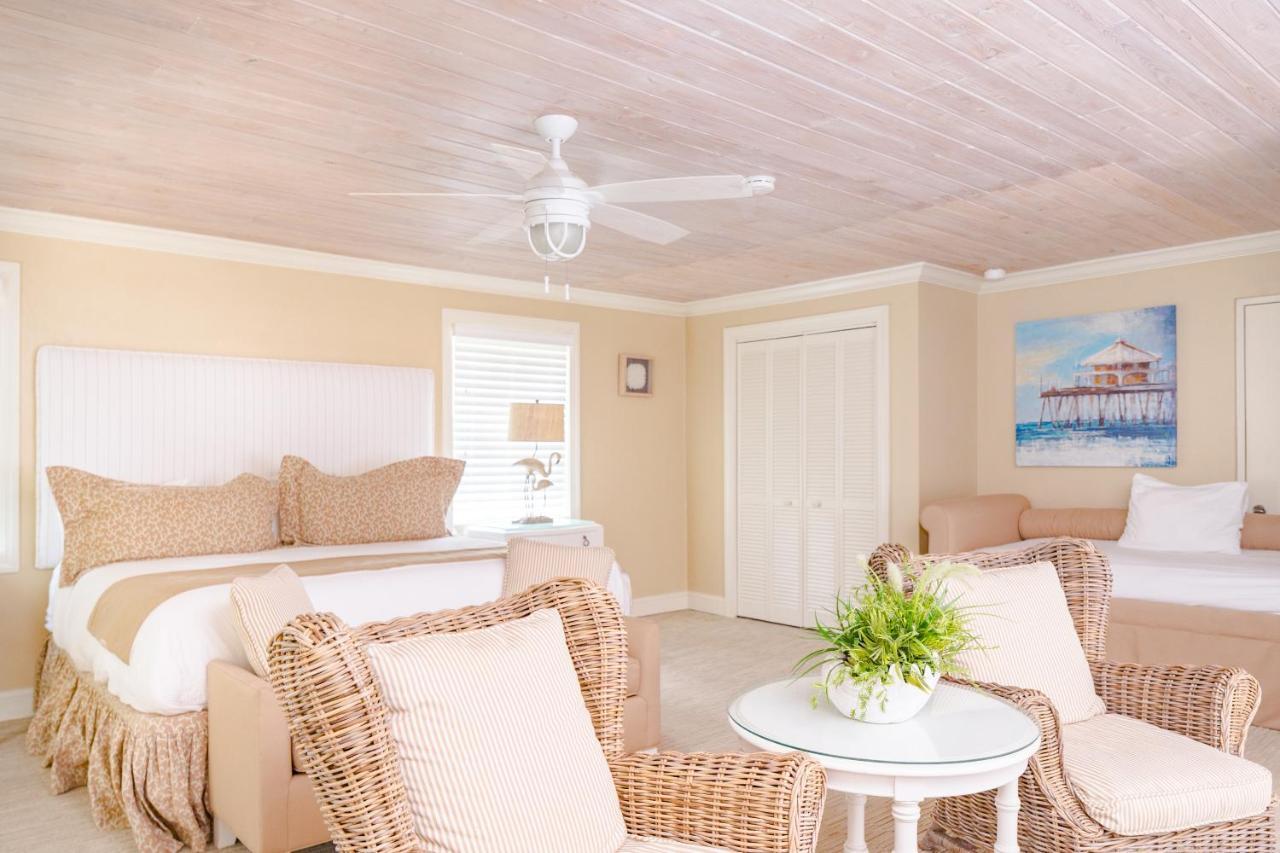Romora Bay Resort & Marina Dunmore Town Esterno foto